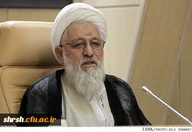 جلسه هم اندیشی اساتید برتر دانشگاه های استان فارس با حضور نماینده محترم ولی فقیه و امام جمعه محترم شیراز حضرت آیت اله ایمانی