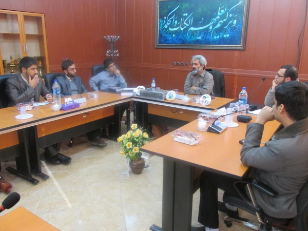 کارگاه معرفت افزایی  دانشجویی