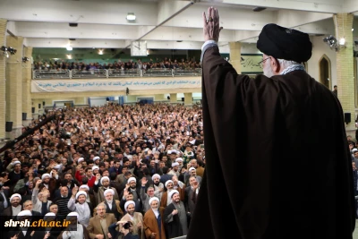 دشمن می خواهد در انتخابات اعمال نفوذ کند / مردم آگاه باشند و در نقطه  مقابل خواست دشمن عمل کنند / کسانی که در تخریب شورای نگهبان با دشمن هم زبانی می کنند ملتفت نیستند؛ من کسی را به خیانت متهم نمی کنم