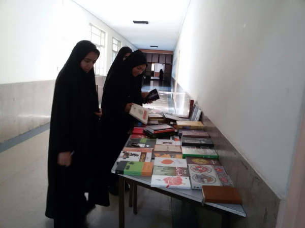 گزارش تصویری از نمایشگاه کتاب در  مرکز سلمان
 2