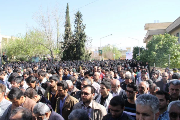 گزارش تصویری مراسم تدفین دو تن از شهدای گمنام هشت سال دفاع مقدس در پردیس باهنر  4