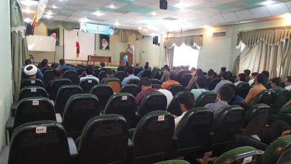 همایش « بررسی تفاوت آزادی از دیدگاه اسلام و لیبرالیسم » در پردیس شهید رجایی برگزار شد 2