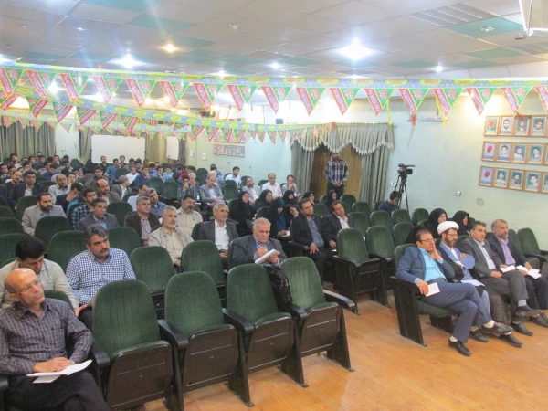 چهارمین  جلسه هم اندیشی استادان دانشگاه فرهنگیان فارس  5