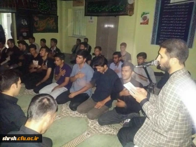 گزارش تصویری مراسم هیئت متوسلین به چهارده معصوم مرکز شهید بهشتی اقلید محرم 95