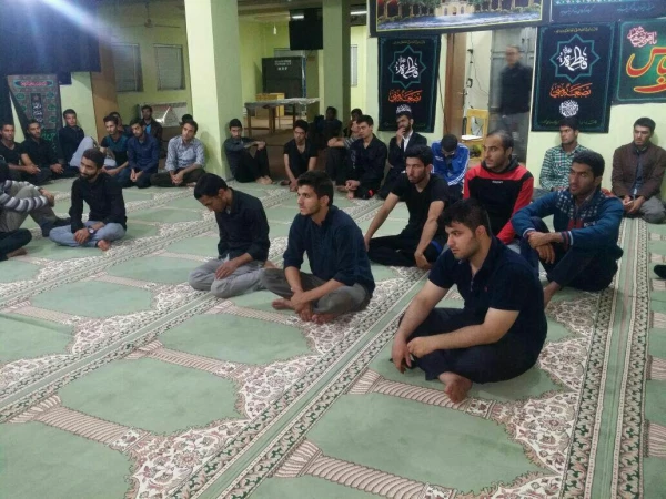 گزارش تصویری مراسم هیئت متوسلین به چهارده معصوم مرکز شهید بهشتی اقلید محرم 95 4