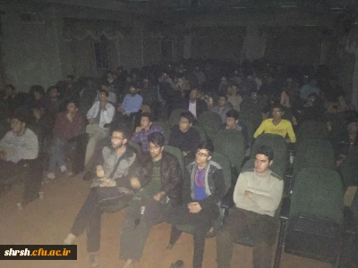 اکران فیلم قلاده های طلا