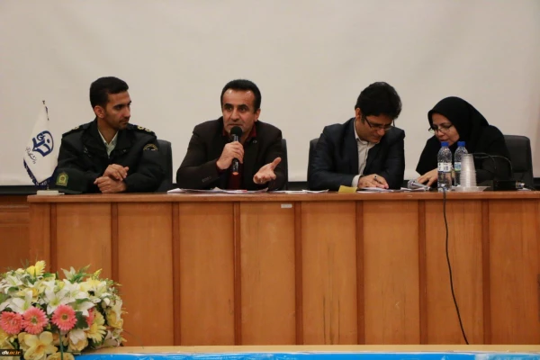 دومین دوره سلسله همایش های استانی فرصت ها و چالش های ازدواج دانشجویی در استان فارس برگزار شد
 2