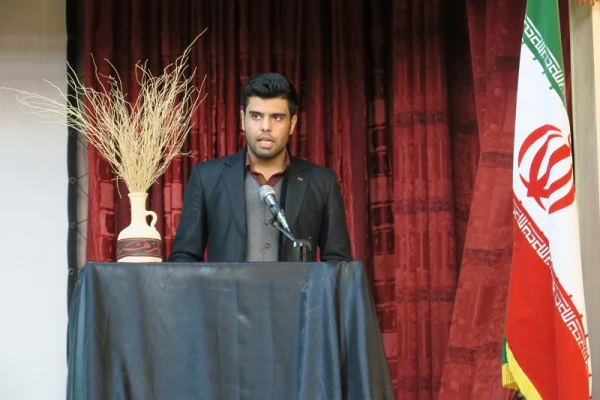 اولین همایش شعر آیینی فاطمی به مناسبت ایام فاطمیه برگزار گردید 6