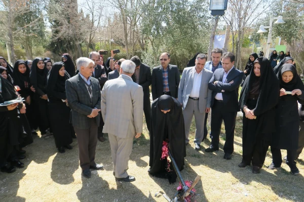 سومین یادواره یکصد شهید دانشجو معلم دانشگاه فرهنگیان فارس برگزار گردید 5