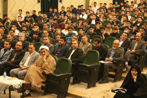 سومین یادواره یکصد شهید دانشجو معلم دانشگاه فرهنگیان فارس برگزار گردید 14