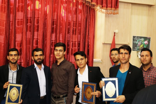 بیست وهفتمین جشنواره قرآن وعترت منطقه 4 کشوری 7