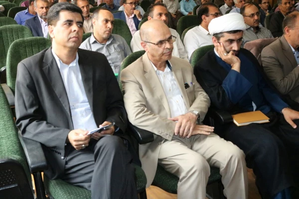 مراسم تودیع و معارفه سرپرست پردیس شهید رجایی شیراز برگزار شد. 5