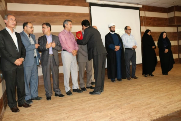 مراسم تودیع و معارفه سرپرست پردیس شهید رجایی شیراز برگزار شد. 15