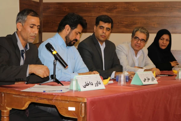 نخستین جلسه دفاع از پایان نامه آقای عبدالصمد قنبری با عنوان بررسی رابطه هوش هیجانی ومدیریت کلاس معلمان دوره ابتدایی منطقه دشتیاری در مقطع کارشناسی ارشد در دانشگاه فرهنگیان فارس برگزار شد. 4