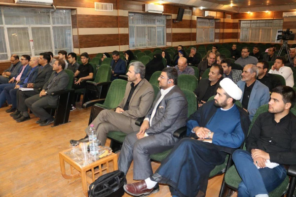 مراسم بزرگداشت هفته دفاع مقدس  توسط بسیج اساتید دانشگاه فرهنگیان فارس برگزار شد 9