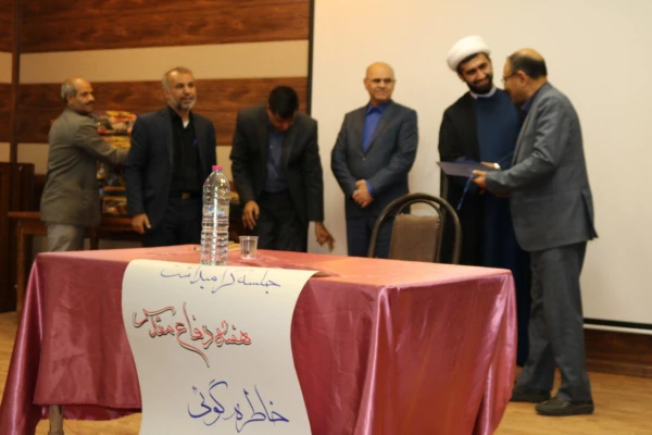 مراسم بزرگداشت هفته دفاع مقدس  توسط بسیج اساتید دانشگاه فرهنگیان فارس برگزار شد 18