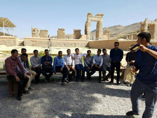 برنامه گردش علمی دانشجویان بسیجی به همراه استاد بسیجی 9