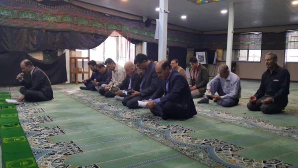 مراسم عزاداری سالار شهیدان با پرپایی زیارت عاشورا در پردیس شهید رجایی فارس
 2