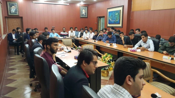 جلسه مسئولین کانون ها و تشکل های دانشجویی پردیس شهید رجایی فارس 4