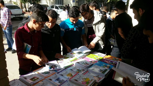 برگزاری نمایشگاه کتاب به مناسبتهفته کیفیت بخشی آموزش در پردیس شهید رجایی 3