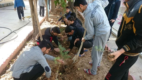 گل کاری پردیس شهید رجایی 5