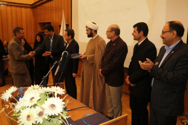 برگزاری مراسم هفته پژوهش در  مرکز سلمان فارسی 8