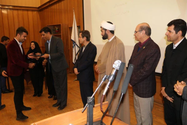 برگزاری مراسم هفته پژوهش در  مرکز سلمان فارسی 9