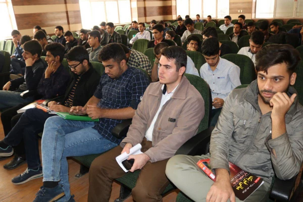 نشست تخصصی حراست باحضور مسؤل محترم حراست دانشگاه فرهنگیان فارس 6