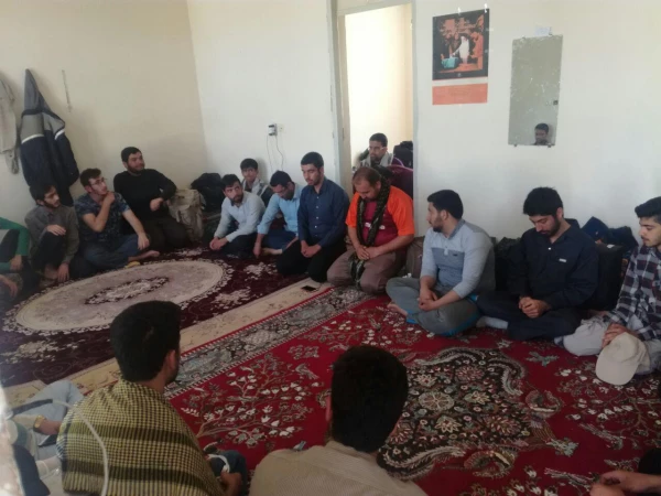 دومین دوره حضور گروه جهادی شهید مسعود طاهری در مناطق زلزله زده استان کرمانشاه 6