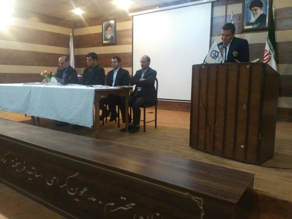 جلسه صمیمانه مسئولین پردیس شهید رجایی با دانشجویان همرا با پرسش و پاسخ 2