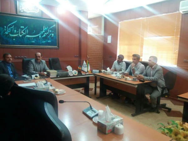 جلسه  هم اندیشی مسئولین پردیس شهید رجایی شیراز با مشاوران 2