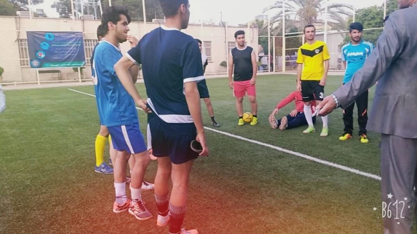 فینال مسابقات فوتسال به مناسبت هفته معلم و هفته سلامت در پردیس شهید رجایی 4