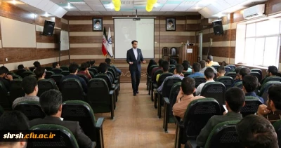 کارگاه فن بیان و سخنوری در پردیس شهید رجایی فارس برگزار گردید