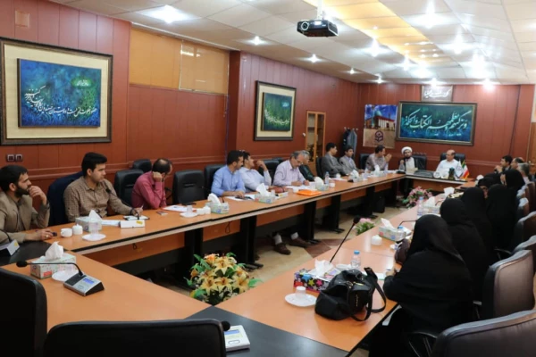 جلسه ی مدیران ،شورای فرهنگی اجتماعی وامربه معروف و نهی از منکر دانشگاه فرهنگیان استان فارس  3