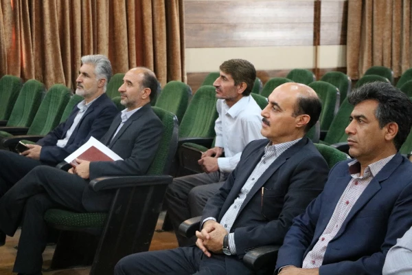 مراسم تکریم و معارفه مسئول محترم نهاد نمایندگی مقام معظم رهبری در دانشگاه فرهنگیان فارس 10