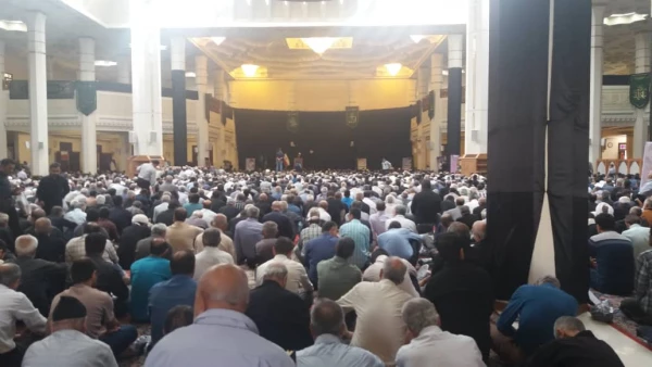 حضور دانشجویان پردیس شهید رجایی فارس در نماز جمعه شیراز 2