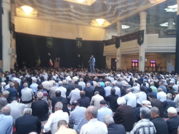 حضور دانشجویان پردیس شهید رجایی در نماز دشمن شکن جمعه 3