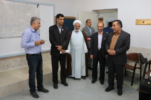 حضور جناب آقای دکتر نجفی؛ مدیر کل آموزش و پرورش استان فارس
در پردیس شهیدرجایی دانشگاه فرهنگیان 2