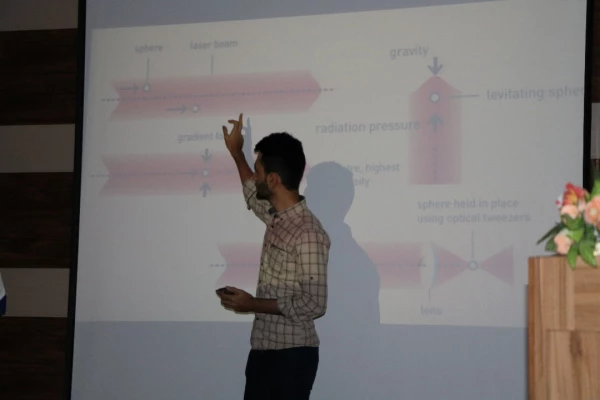 کارگاه تخصصی کاربرد لیزر در پردیس شهید رجایی فارس 4