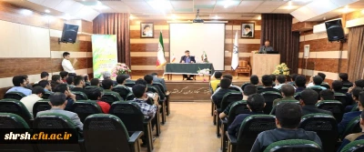 دیدار صمیمانه آقای دکتر خنیفر با دانشجویان پردیس شهید رجایی دانشگاه فرهنگیان فارس و پرسش و پاسخ با آنان