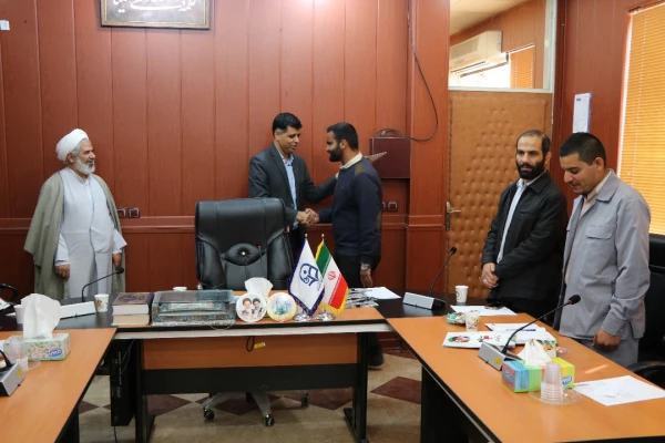 جلسه تودیع و معارفه مسئولان بسیج پردیس شهیدرجایی شیراز 5