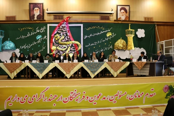 حضور دکتر محمدی معاونت محترم فرهنگی اجتماعی دانشگاه فرهنگیان در نخستین همایش ملی شعر و مشاعره رضوی در دانشگاه فرهنگیان استان فارس 12