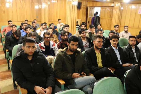 مراسم گرامی داشت هفته پژوهش در دانشگاه فرهنگیان 8