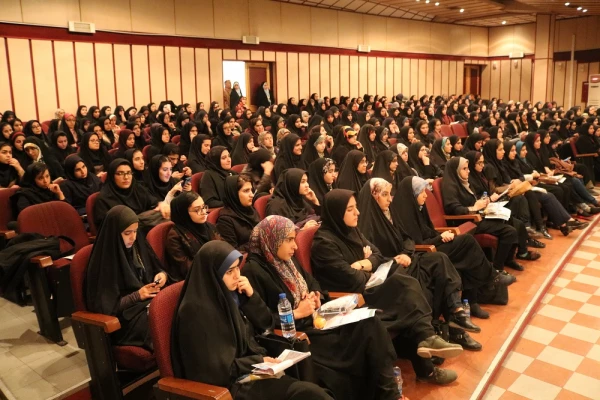 جلسه بزرگداشت روز دانشجو در دانشگاه فرهنگیان استان فارس 6