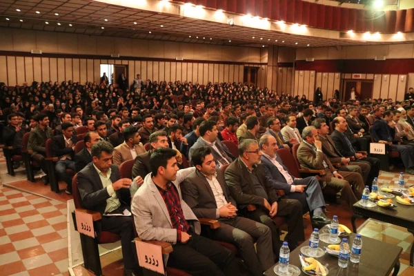 جلسه بزرگداشت روز دانشجو در دانشگاه فرهنگیان استان فارس 9