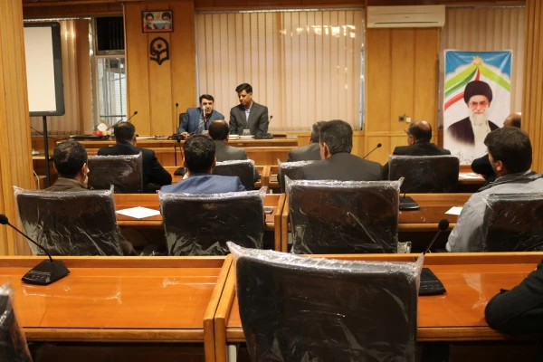 جلسه توجیهی و هماهنگی برگزاری آزمون جبرانی اصلح مهارت آموزان ماده 28 ورودی سال95 5