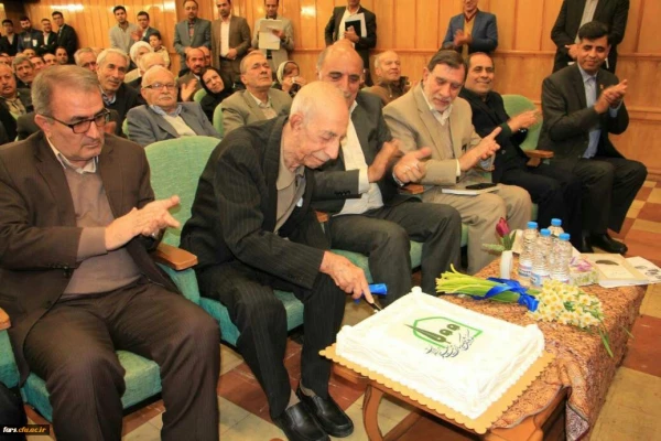 آئین نکوداشت یکصدمین سال تأسیس دانشگاه فرهنگیان (تربیت معلم ) در فارس برگزار شد. 2