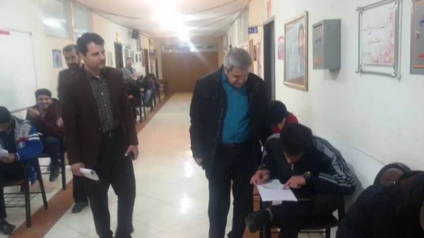 حضور جناب اقای دکتر رحیمی در دانشگاه استان فارس و بازدید از حوزه های امتحانی دانشگاه فرهنگیان  4