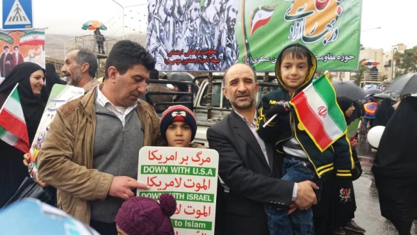 حضور دانشجویان، اساتید، همکاران و مسئولین دانشگاه فرهنگیان فارس در راهپیمایی باشکوه 22 بهمن 4