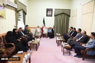 دیدار مسئولان دانشگاه فرهنگیان فارس با نماینده ولی فقیه در استان فارس و امام جمعه شیراز